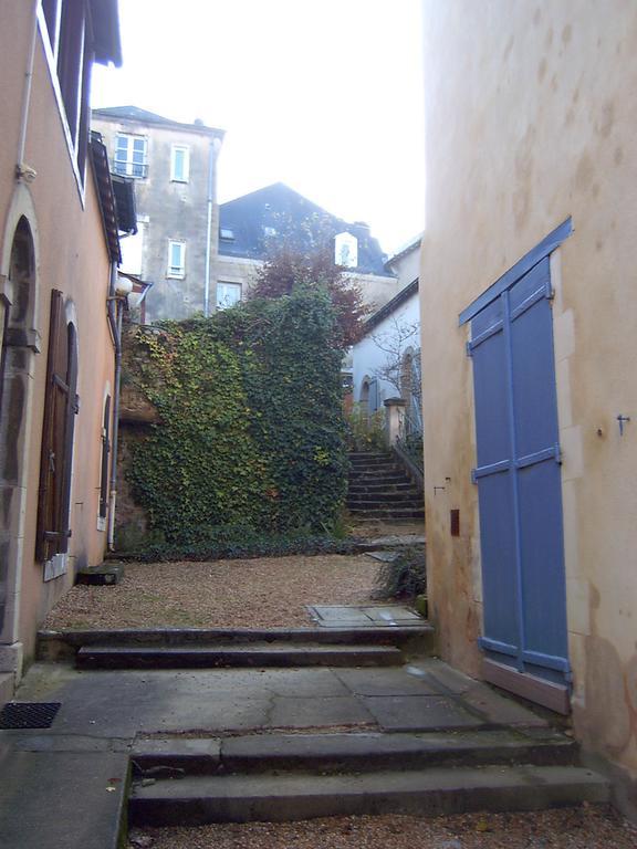 Le Petit Chalet -Appartement Proche De La Vieille Ville , Du Centre Ville Et Du Tram- Petit Dejeuner Offert Le Mans Bilik gambar